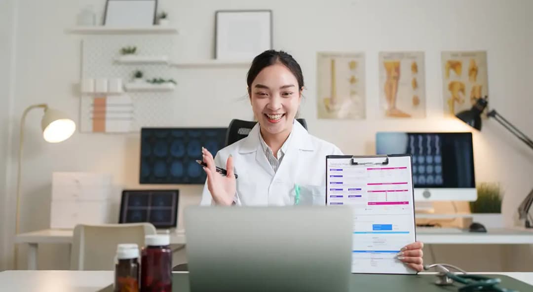 Bebekle Uçak Yolculuğunda Nelere Dikkat Edelim?