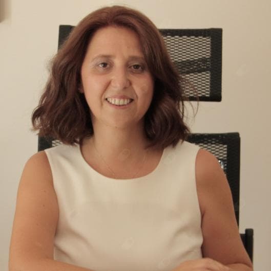 Op. Dr. Esma Esin Kayaoğlu
