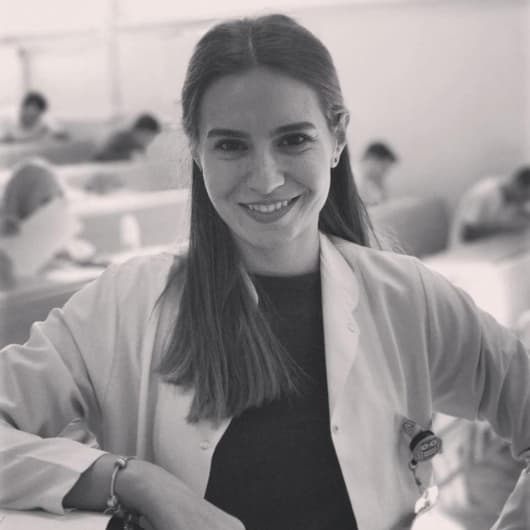 Dr. Neslihan Yılmaz