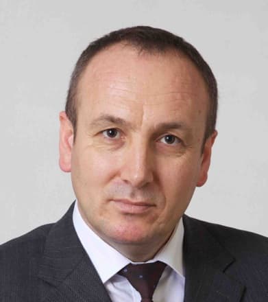 Uzm. Dr. Ahmet Öz