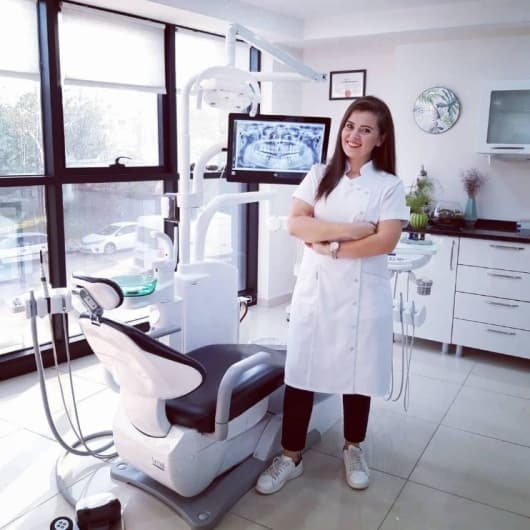 Dt. Elif Çavuş Kılıçoğlu