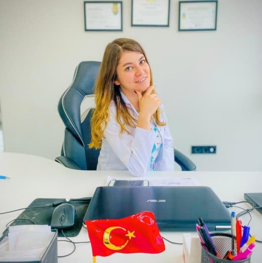 Dt. Burçak Çopur