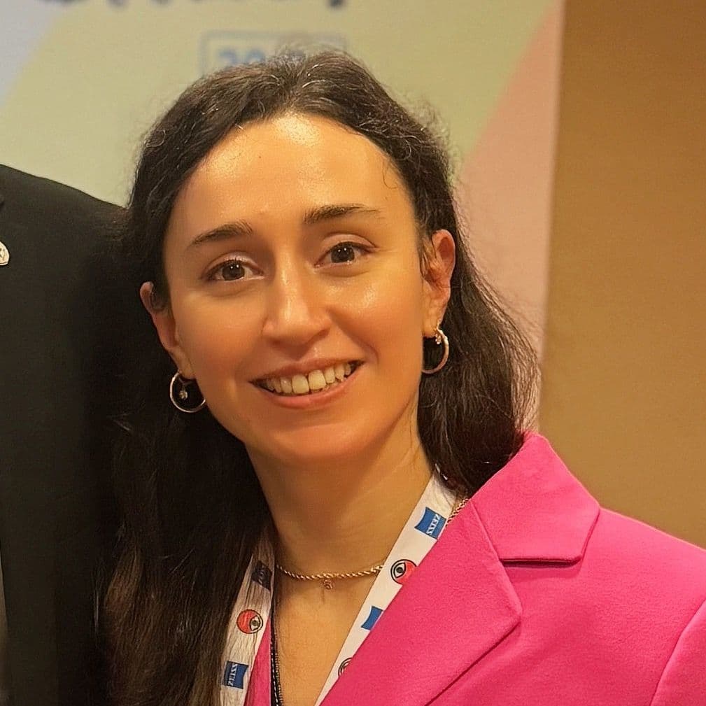 Doç. Dr. Betül Önal Günay