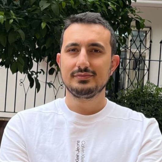 Dt. Uğur Can Ünlügenç