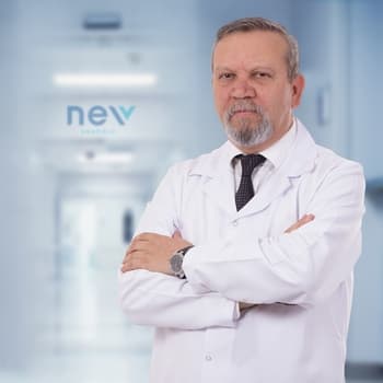 Uzm. Dr. Mustafa Haluk Akış