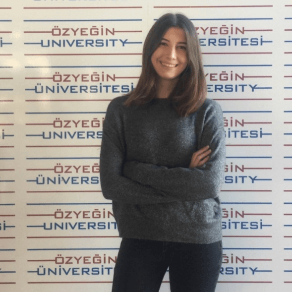 Psk. Pelin Akmangil