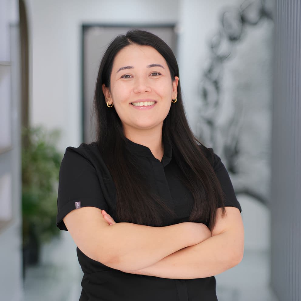 Dt. Esra Topaloğlu