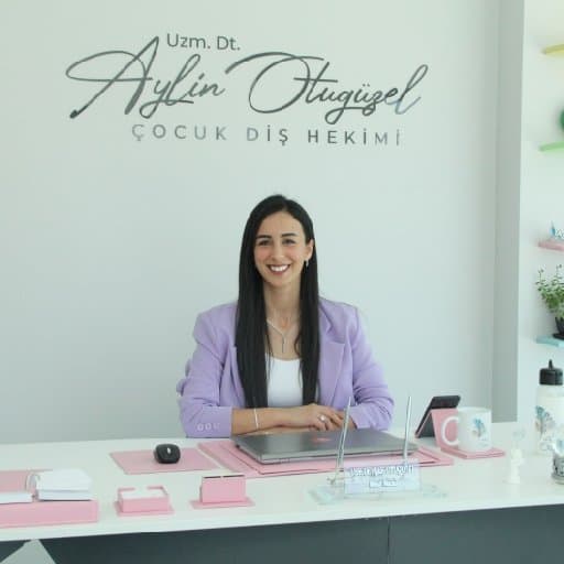 Dt. Aylin Otugüzel