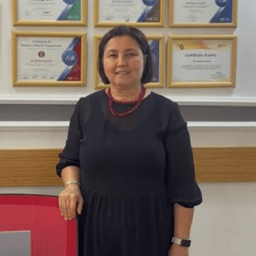 Dr. Ayşen Kaya Hilal