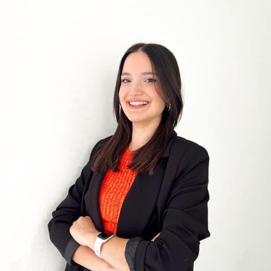 Fzt. Büşra Karlıdağ